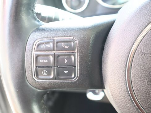 Used 2018 Jeep Wrangler Unlimited Sport S AWD/4WD image 31