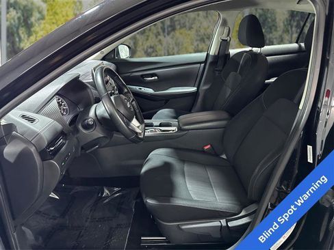 Used 2022 Nissan Sentra SV image 9