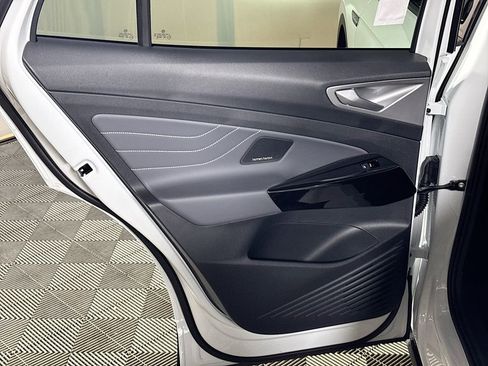 New 2025 Volkswagen ID.4 Pro S Plus image 20