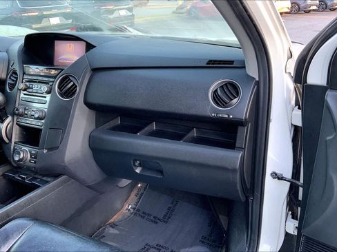 Used 2013 Honda Pilot Touring image 18