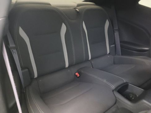 Used 2017 Chevrolet Camaro LT RWD image 19
