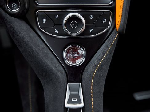 Used 2018 McLaren 720S Performance image 64