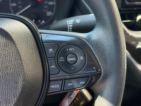 Used 2023 Toyota Corolla LE FWD image 21