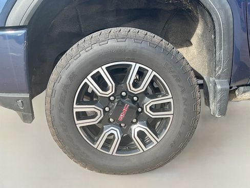 Used 2021 GMC Sierra 3500 AT4 w/ AT4 Premium Plus Package AWD/4WD image 32