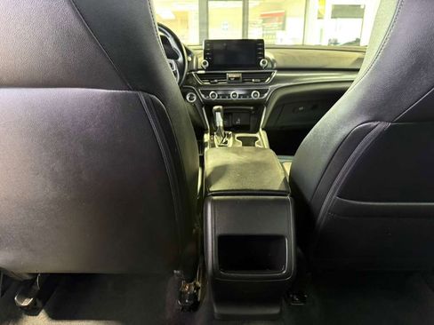 Used 2019 Honda Accord Sport image 17