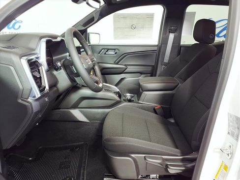 New 2026 GMC Canyon Elevation w/ Convenience Package image 16