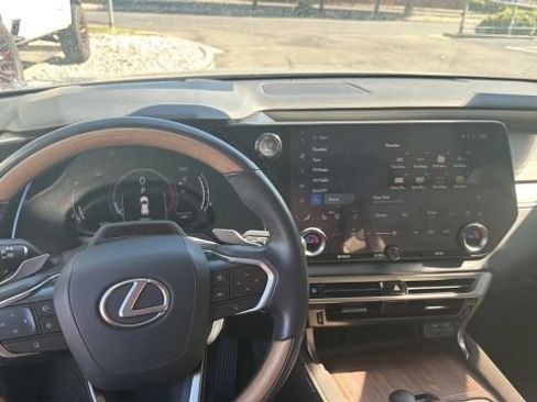 Used 2024 Lexus RX 350 Premium Plus w/ Convenience Package AWD/4WD image 10