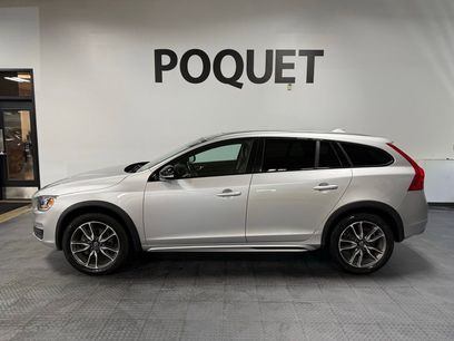Used 2018 Volvo V60 T5 Cross Country w/ Convenience Package