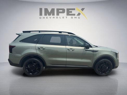 Used 2025 Kia Sorento SX AWD/4WD image 6
