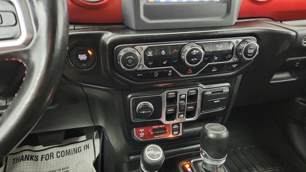 Used 2021 Jeep Gladiator Rubicon w/ LED Lighting Group AWD/4WD image 16