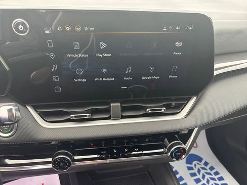 Used 2025 Chevrolet Equinox LT image 20