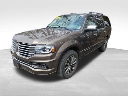 Used 2017 Lincoln Navigator Select