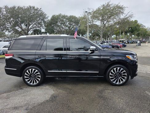 Used 2022 Lincoln Navigator Black Label image 7