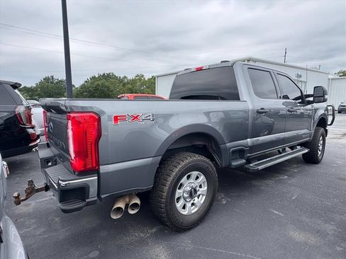 Used 2024 Ford F250 XLT w/ FX4 Off-Road Package AWD/4WD image 6