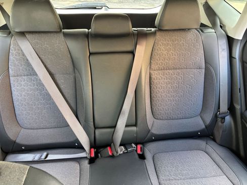 Used 2025 Kia Seltos S FWD image 33