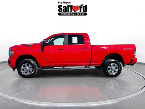 Used 2024 RAM 2500 Big Horn w/ Sport Appearance Package image 4