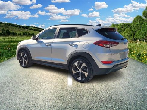 Used 2016 Hyundai Tucson Limited w/ Option Group 03 image 3