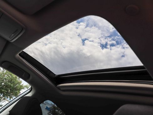 Certified 2024 Honda Accord EX image 22