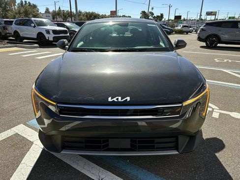 New 2025 Kia K4 EX image 2