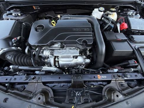 Used 2023 Chevrolet Malibu LT FWD image 30