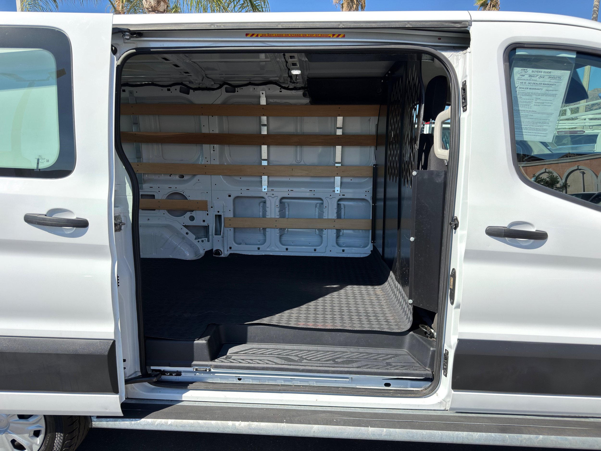 Used 2025 Ford Transit 250 Low Roof w/ Exterior Upgrade Package RWD image 12