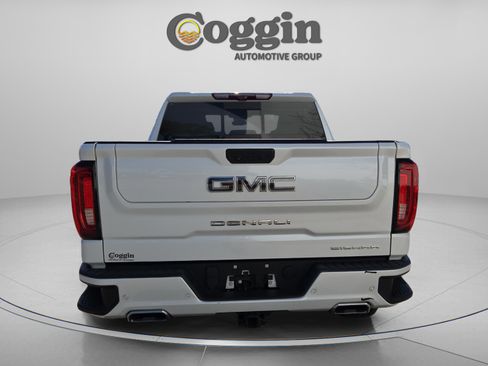 Used 2022 GMC Sierra 1500 Denali Ultimate image 5