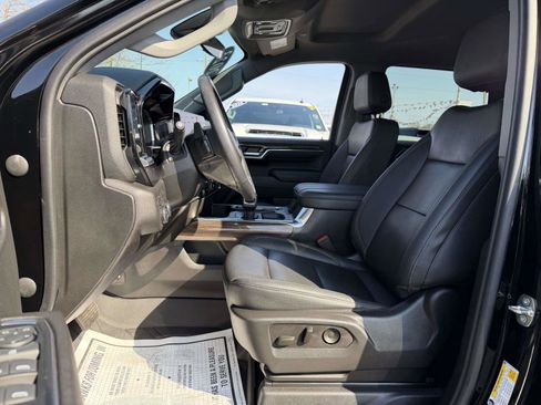 Used 2023 Chevrolet Silverado 1500 RST w/ Redline Edition image 11