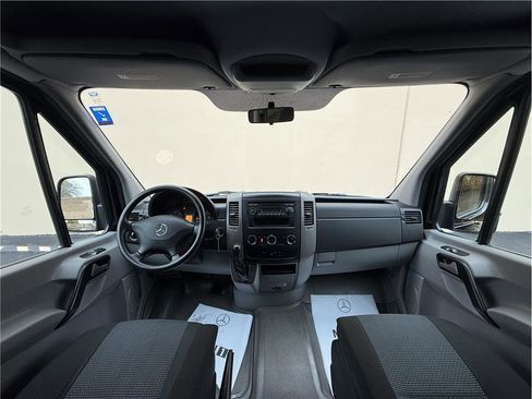 Used 2012 Mercedes-Benz Sprinter 2500 image 15