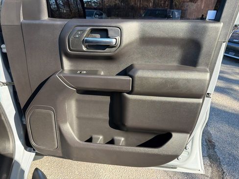 Used 2024 Chevrolet Silverado 1500 Custom w/ Turbomax Blackout Package image 29