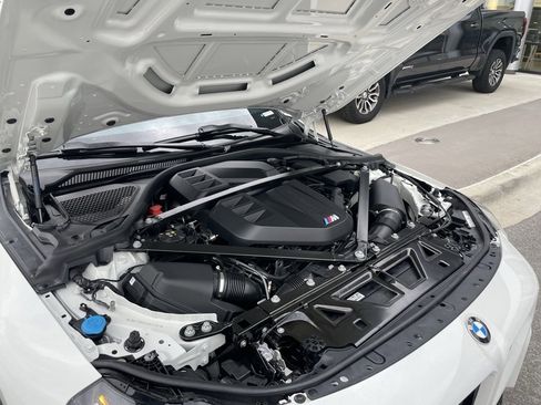 Used 2025 BMW M2 w/ Lighting Package image 29