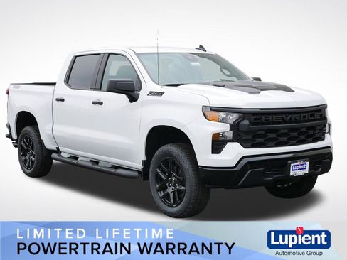 New 2026 Chevrolet Silverado 1500 Custom Trail Boss w/ Turbomax Blackout Package image 1