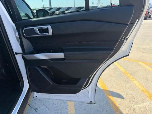 Certified 2023 Ford Explorer XLT w/ Equipment Group 202A AWD/4WD image 26