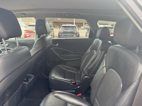 Used 2018 Hyundai Santa Fe Limited image 39