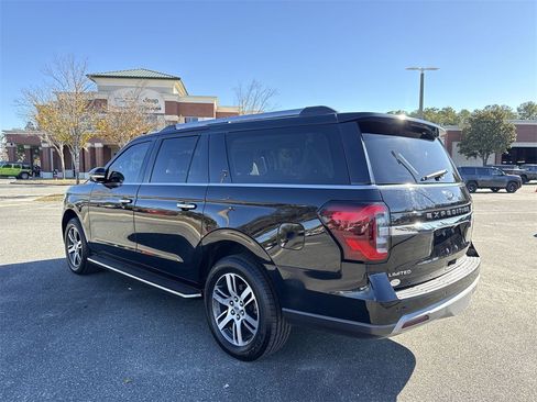 Used 2023 Ford Expedition Max Limited image 3