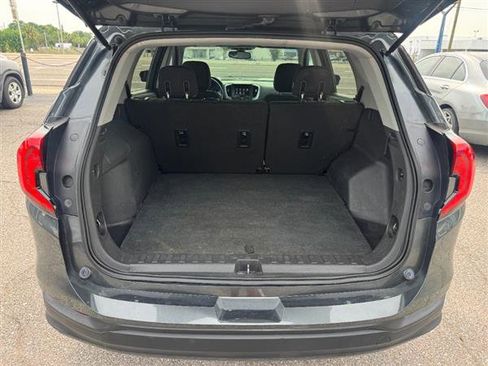 Used 2018 GMC Terrain SLE FWD image 18