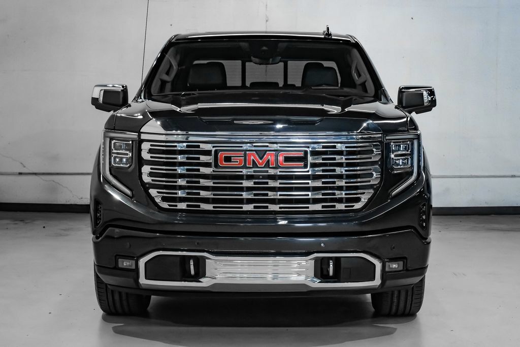 Used 2023 GMC Sierra 1500 Denali w/ Denali Reserve Package AWD/4WD image 8