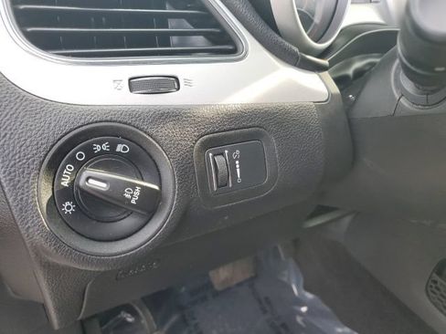 Used 2019 Dodge Journey GT w/ Nav & Sun Group AWD/4WD image 10