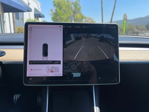 Used 2018 Tesla Model 3 Performance AWD/4WD image 10
