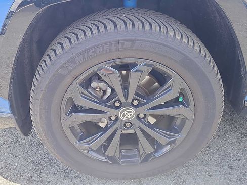 Used 2023 Toyota RAV4 XSE AWD/4WD image 6