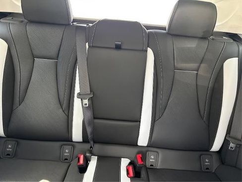 New 2026 Buick Envision Sport Touring image 22