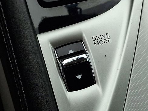 Used 2022 INFINITI Q50 Luxe w/ Cargo Package image 23