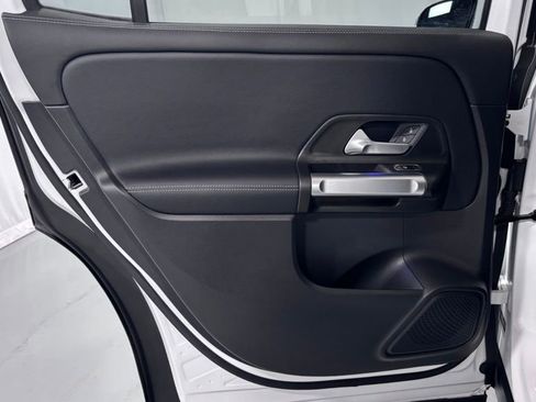 Certified 2023 Mercedes-Benz GLB 250 4MATIC image 23