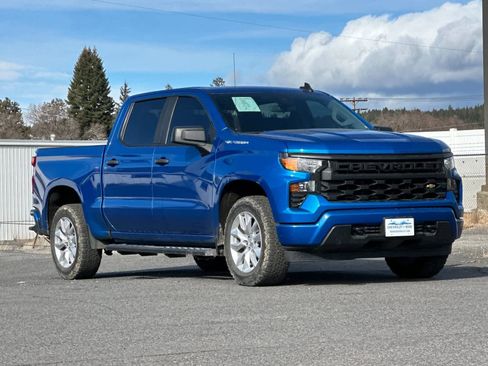 Used 2023 Chevrolet Silverado 1500 Custom image 9