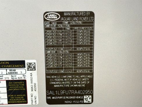 Used 2024 Land Rover Range Rover Sport Dynamic SE image 44