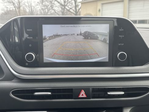 Used 2021 Hyundai Sonata SE image 17