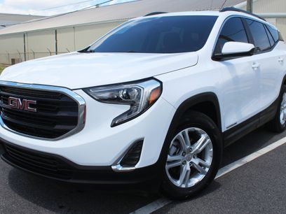 Used 2021 GMC Terrain SLE w/ Driver Convenience Package