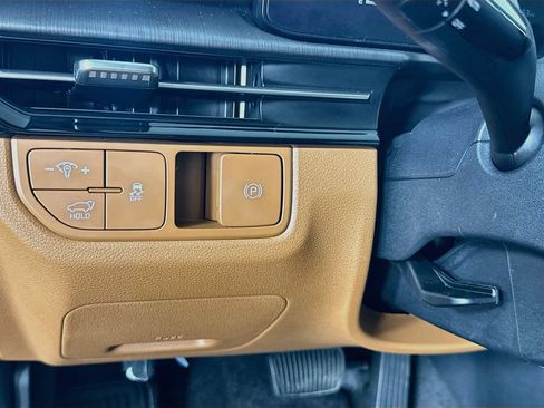 Used 2026 Kia Sportage X-Line w/ X-Line Premium Package AWD/4WD image 21