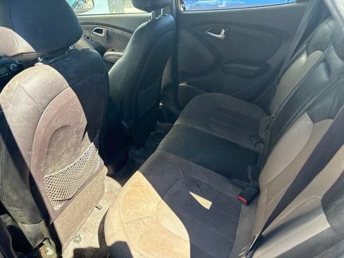 Used 2013 Hyundai Tucson Limited FWD image 4