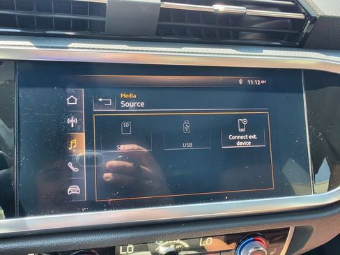 Used 2019 Audi Q3 2.0T Premium w/ Convenience Package AWD/4WD image 25