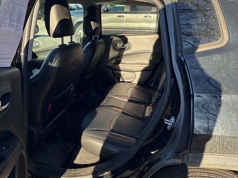 Used 2018 Jeep Compass Trailhawk w/ Leather Interior Group image 12